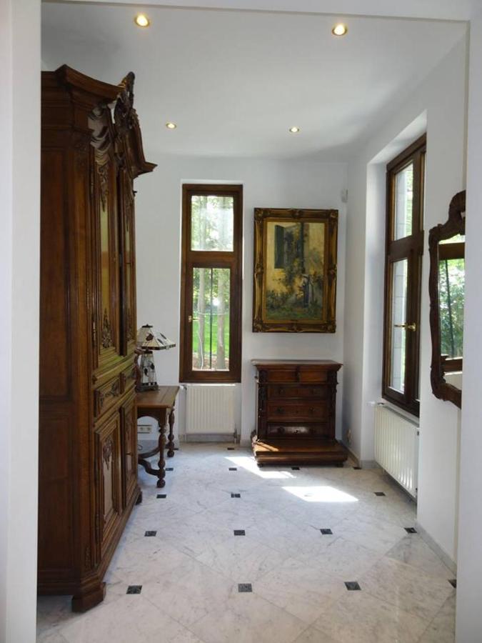 Le Chateau Des Eglantines Montignies-le-Tilleul 外观 照片